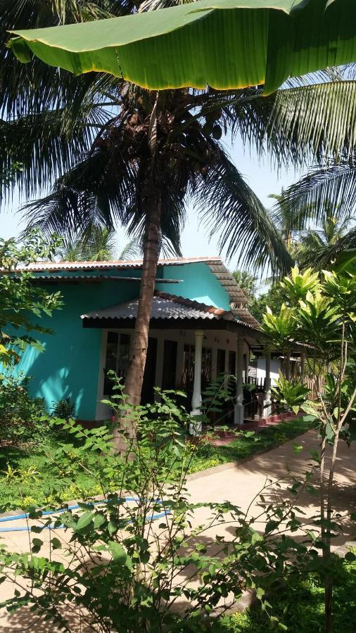 Theepan'S Home Nilaveli Exteriér fotografie